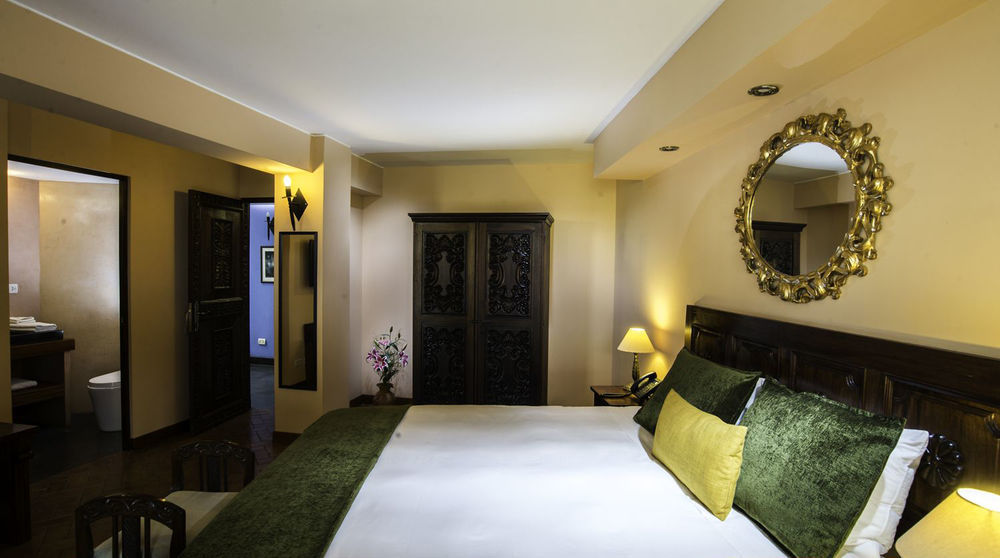 Katari Hotel At Plaza De Armas Arequipa Exterior foto